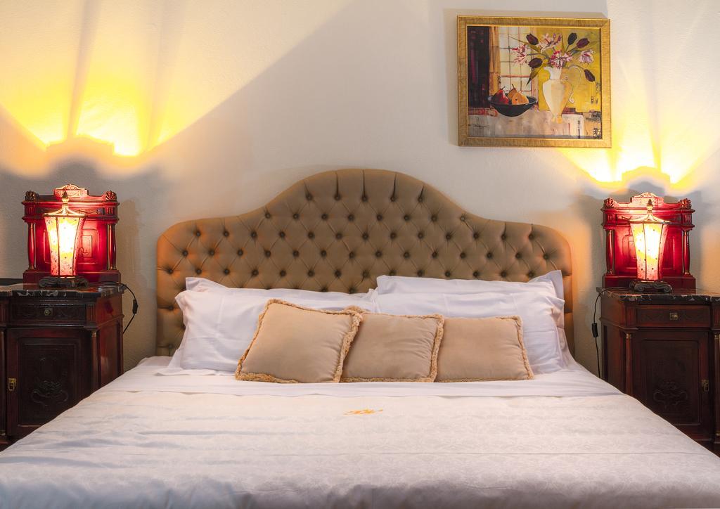 Hotel Dimora I Manichei à Monforte dʼAlba Extérieur photo